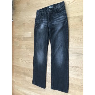 Svarta jeans - ANNAT MÄRKE - Storlek 164 -Netflea.com