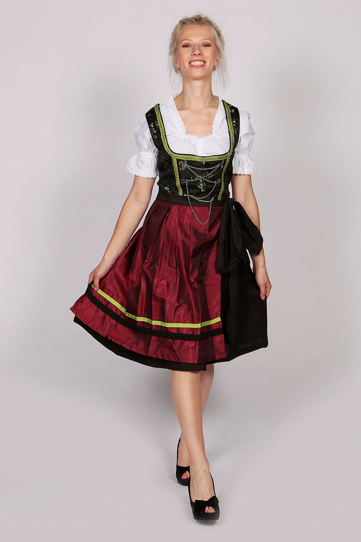 Hem / Oktoberfest Rea på Lederhosen och Dirndl / Dirndl Rea