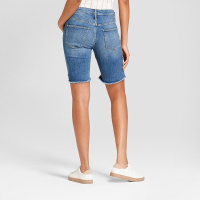 Höghus, förstörda Bermuda Jean-shorts för kvinnor - Universaltråd