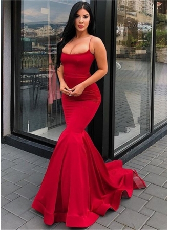 Eleganta balklänningar för sjöjungfru med spaghettiband |  2019 lång röd kväll