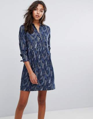 på ASOS Esprit Button Up Feather Dress