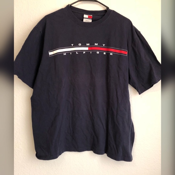 Tommy Hilfiger skjortor |  Vintage Tee Shirt |  Poshmark