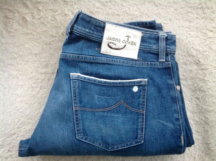 JACOB COHEN JEANS jacob cohen - jeans- limited edition-handgjorda- som ny.  CBCBOYP