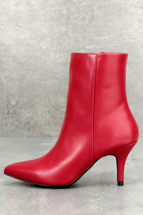 Sexiga Röda Stövlar - Mid-Calf Boots - Kitten Heel Boots