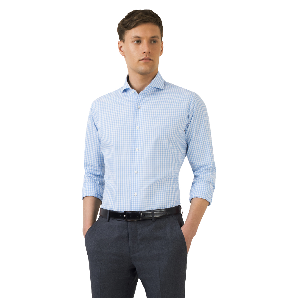 Regular Fit-skjortor passformen på din kontorsskjorta spelar roll eftersom den vanligtvis bärs instoppad. GTBBPXI