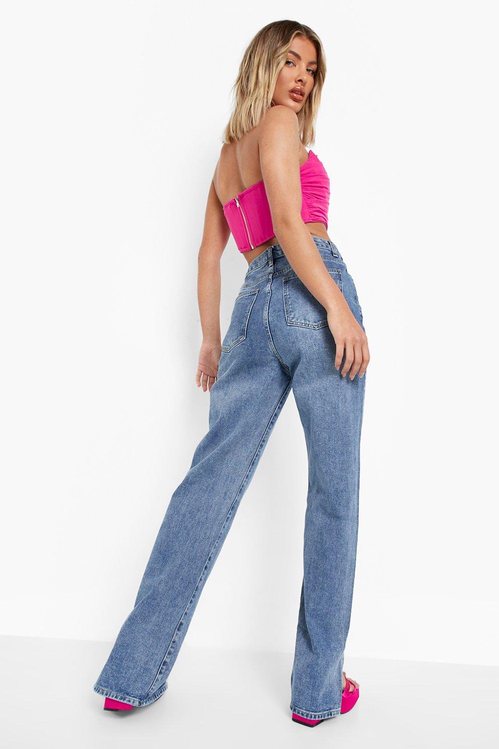 Jeans med raka ben för kvinnor – alltid populära följeslagare